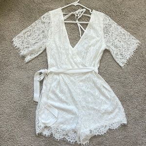 NWT White lace romper size M